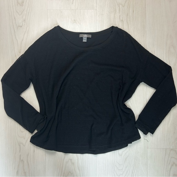 ALO Yoga Black Mesh Longsleeve Workout Shirt Breathable Layered Size XS - Picture 1 of 5